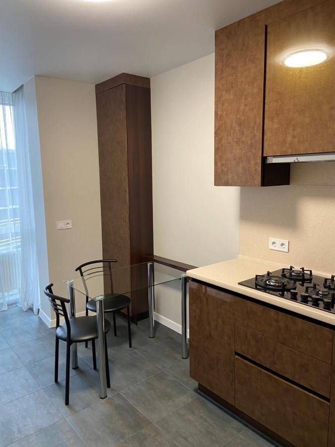 Crystal Apartaments Kiev Luaran gambar